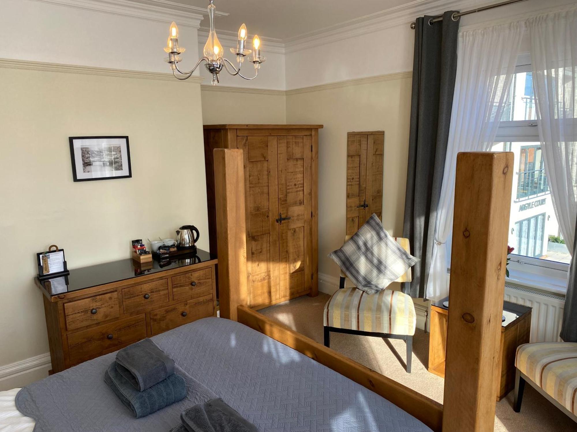 The Whalebone Arch Hotel Whitby Ngoại thất bức ảnh